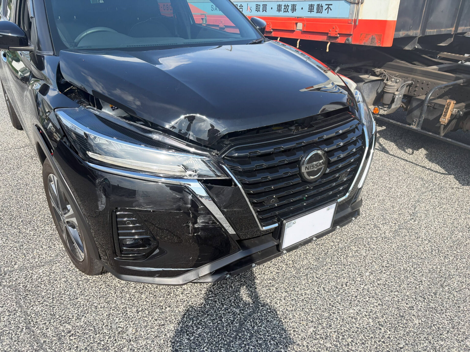 R5年　日産キックス　3万キロ　100万で買い取りしてます！